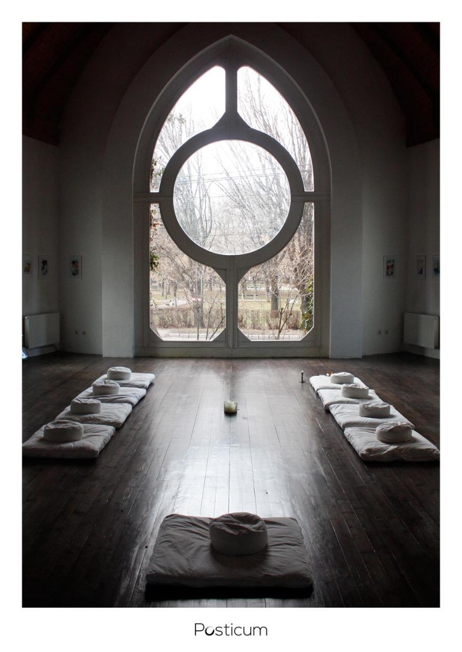 The Zen Hotel - Posticum Oradea Extérieur photo